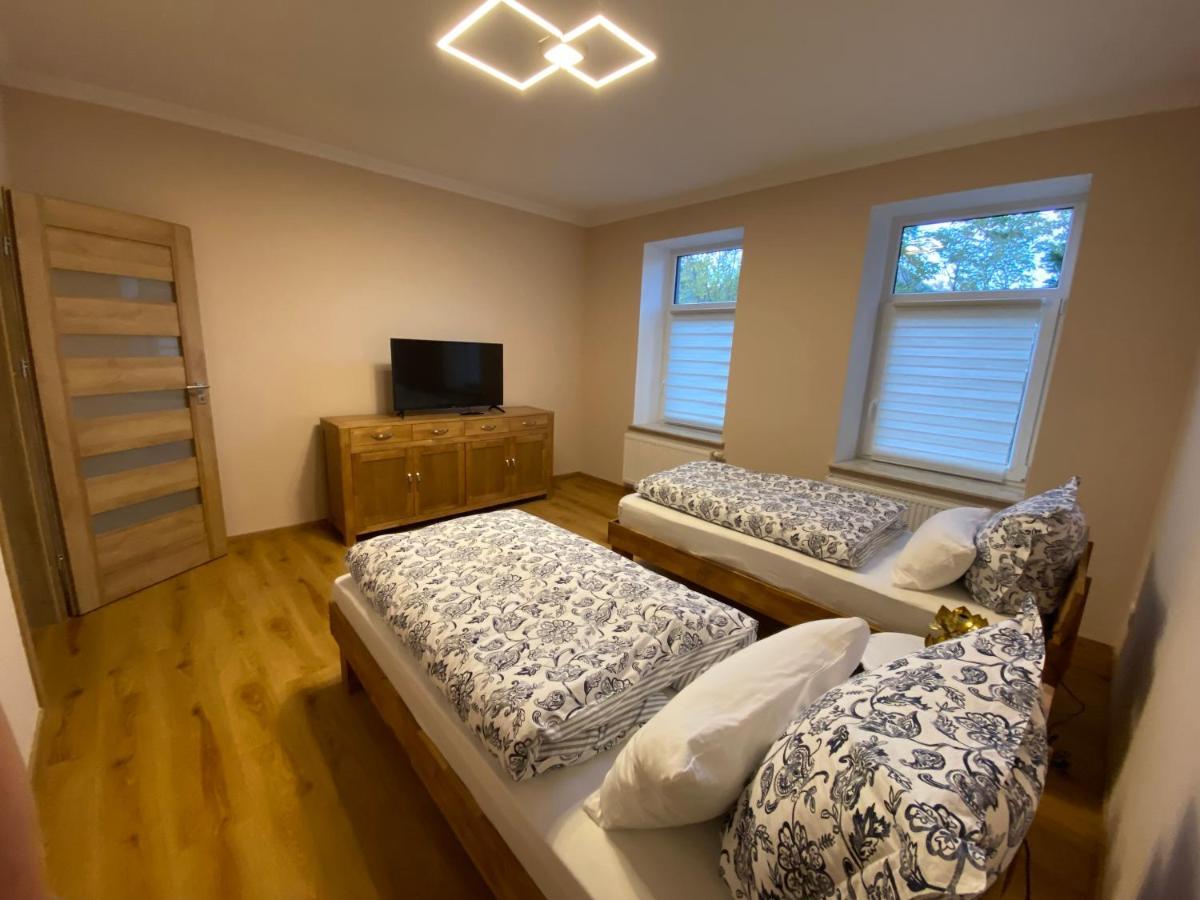 2 Raum Apartment Mit Terrasse, Hell Und Stilvoll بورنا المظهر الخارجي الصورة