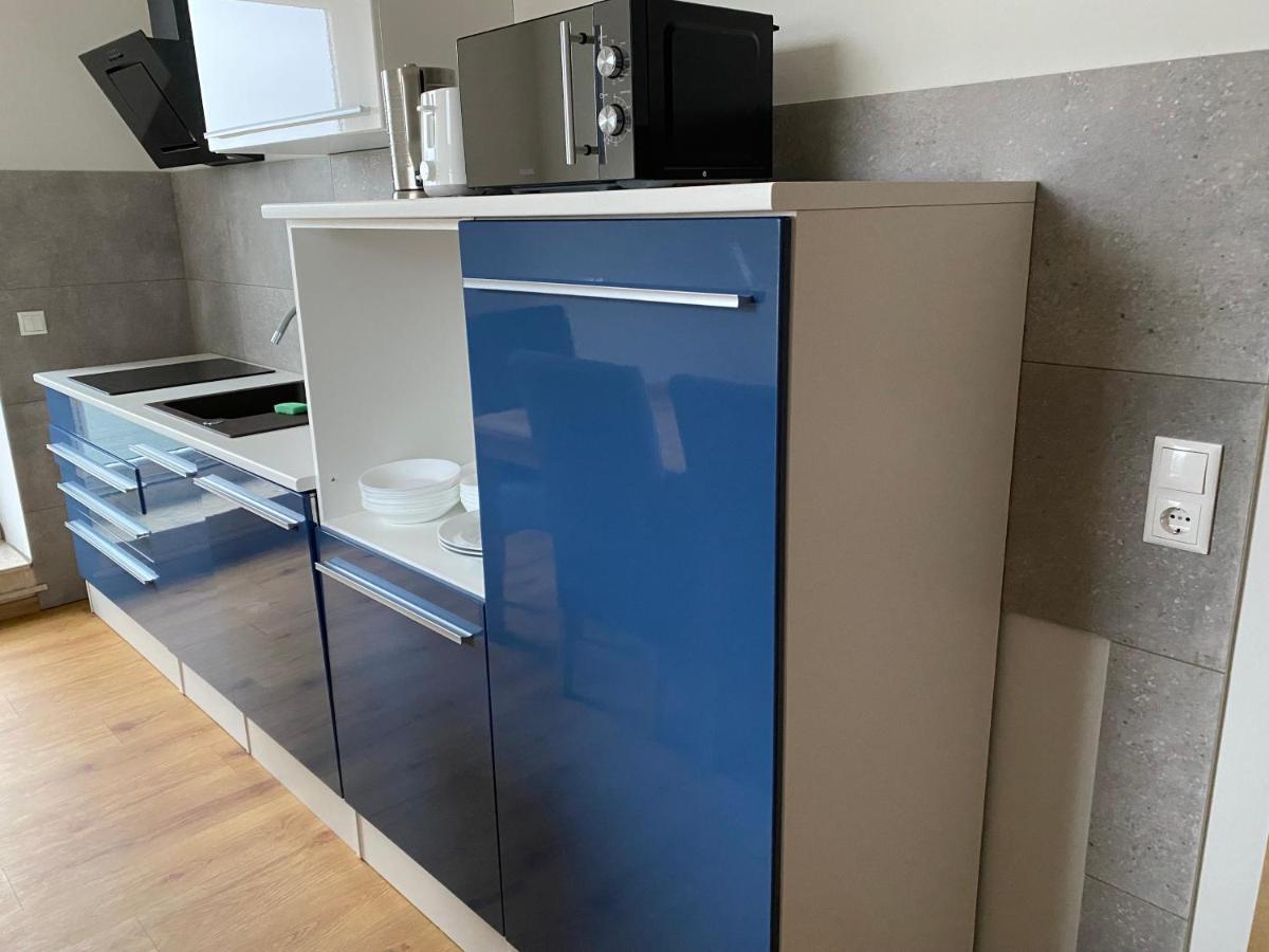 2 Raum Apartment Mit Terrasse, Hell Und Stilvoll بورنا المظهر الخارجي الصورة